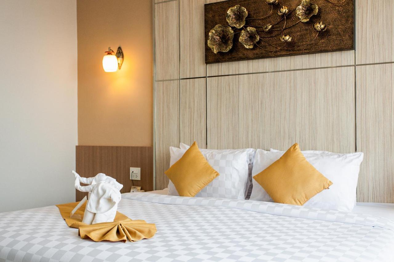 The Centris Hotel Phatthalung Bagian luar foto